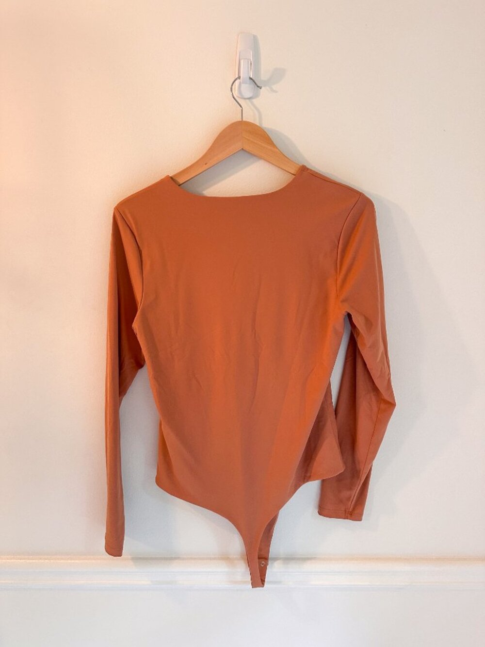 nuuds long sleeve crewneck bodysuit in clay - Picture 3 of 4